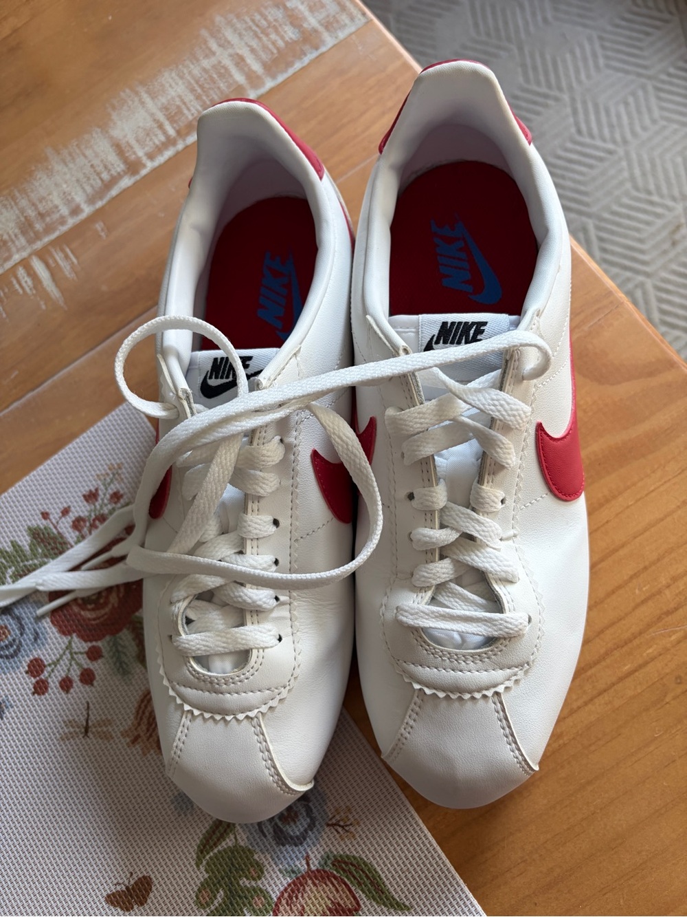 Nike Women's Cortez Sneakers with Red Swoosh - Picture 6 of 7